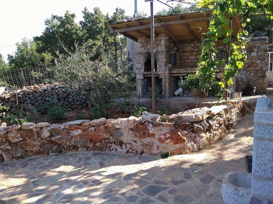 Find Your Peace In A Traditional Country House!! Lagia Bagian luar foto