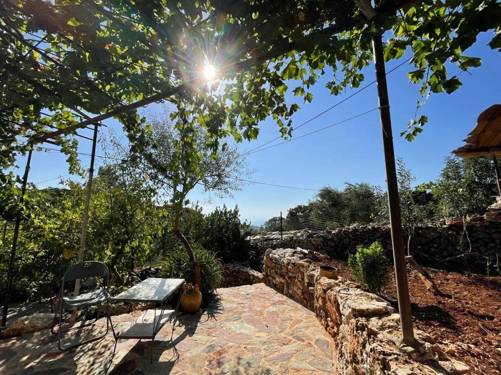 Find Your Peace In A Traditional Country House!! Lagia Bagian luar foto