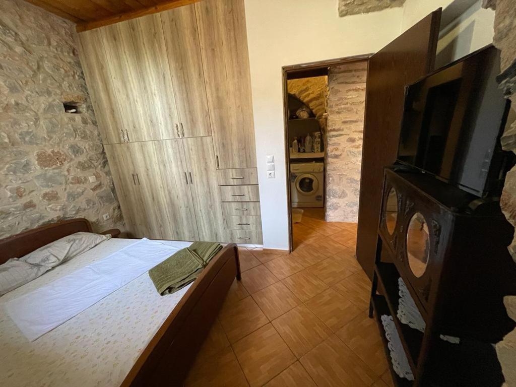Find Your Peace In A Traditional Country House!! Lagia Bagian luar foto