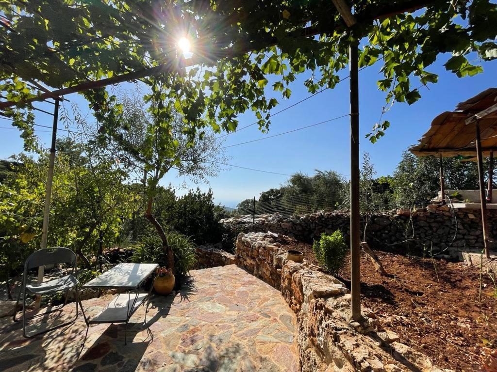 Find Your Peace In A Traditional Country House!! Lagia Bagian luar foto