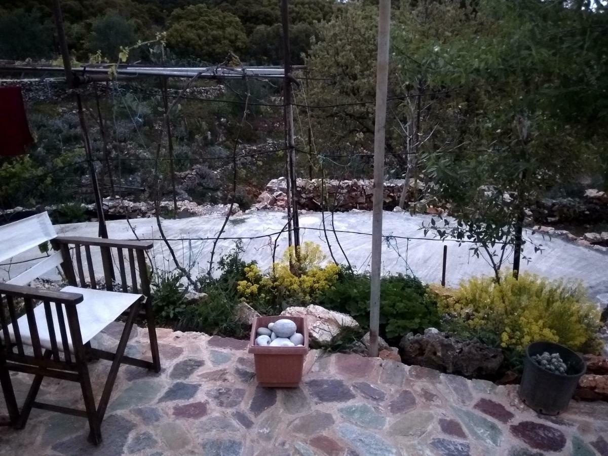 Find Your Peace In A Traditional Country House!! Lagia Bagian luar foto