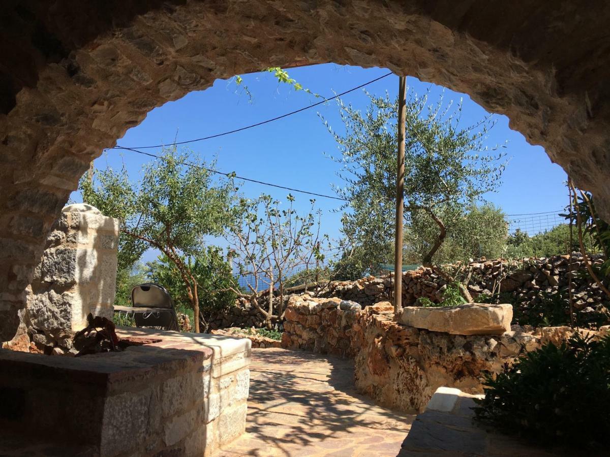 Find Your Peace In A Traditional Country House!! Lagia Bagian luar foto
